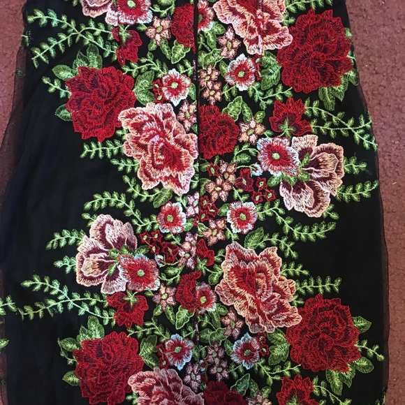 Soieblu Off-the-shoulder Embroidered Mini Dress - Picture 7 of 7